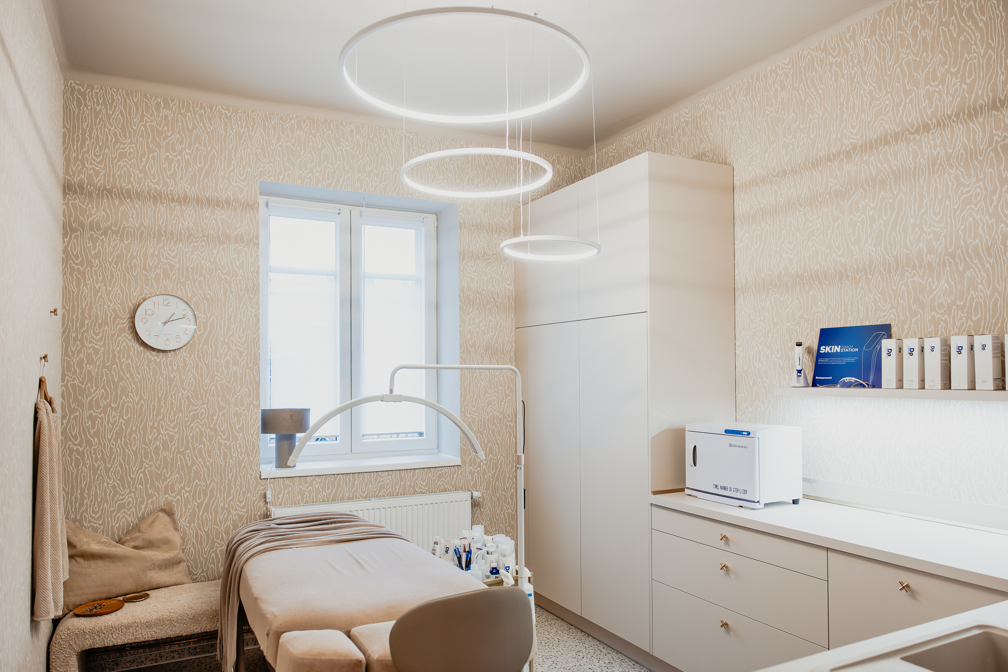 Produkty Dermapenworld v salonu Glowing